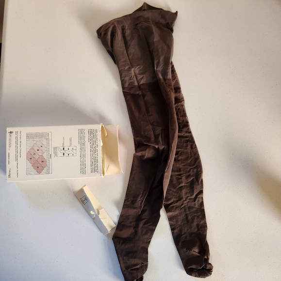 Jobst Sheer Support Pantyhose Off Black Firm Compression Size B New open box - Picture 4 of 4